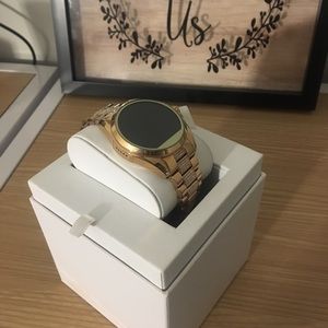Michael Kors ACCESS Rose Gold Smartwatch